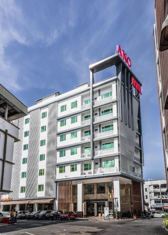 Ano Hotel Miri Esterno foto